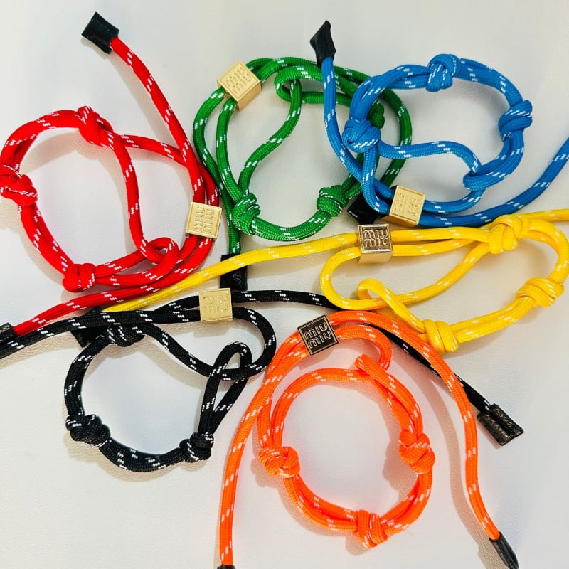 BAOLI võtmehoidja, metall, kaasaegse kunsti stiil, individuaalselt pakendatud