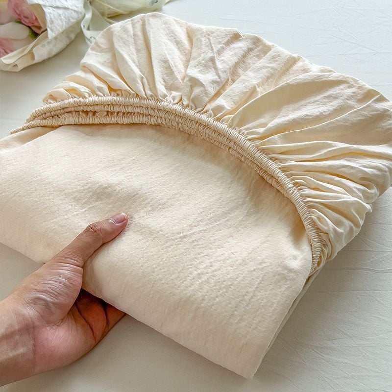 Jégselyemből készült ágytakaró, twill szövet, kefés felület, reakciós nyomtatás, csíkos mintázat, egyszerű stílus