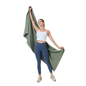 Mikroszálas sporttörölköző, 200 g, gyors száradás, hordozható, logónyomás elérhető