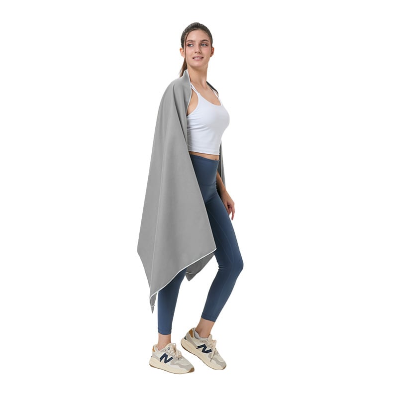 Mikroszálas sporttörölköző, 200 g, gyors száradás, hordozható, logónyomás elérhető