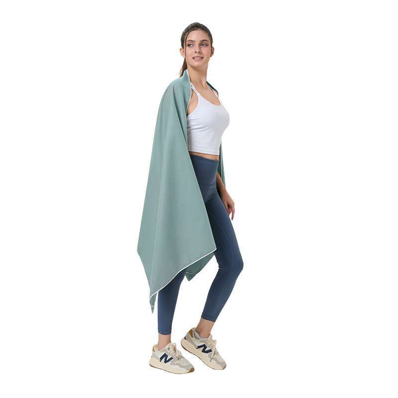 Mikroszálas sporttörölköző, 200 g, gyors száradás, hordozható, logónyomás elérhető