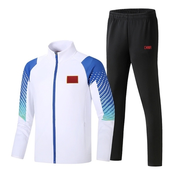 Ilgos rankovės sportinis švarkas grupei treniruotėms, apykaklė tipo lapel; Pietų Korėjos šilkas audinys; 93% poliesteris; stilius: sportas