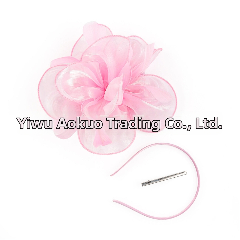 péřový doplnok do vlasov pre nevestu, retro štýl, ručne vyrobené, jeseň 2023