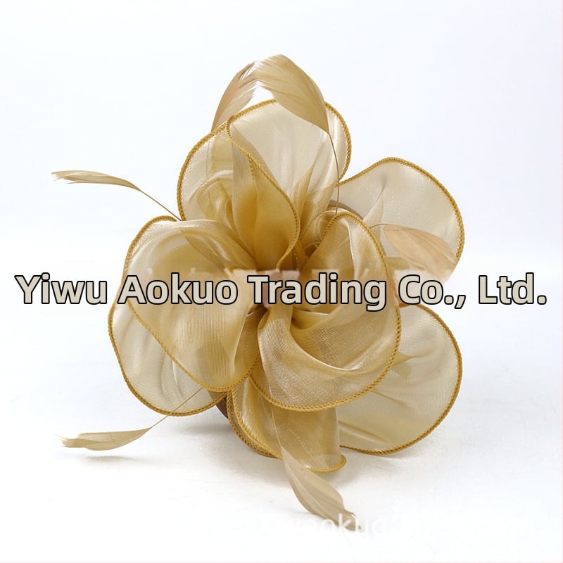 Līgavas spalvu matu aksesuārs, vintage stils, roku darbs, rudens 2023