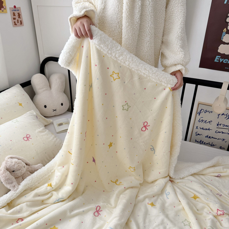 Milk-Lamb sametist pleed, rätik-laadse teki triibudega, geomeetriliste ja multikate mustritega, kõikideks aastaaegadeks, sobib ühiselamusse ja diivanile