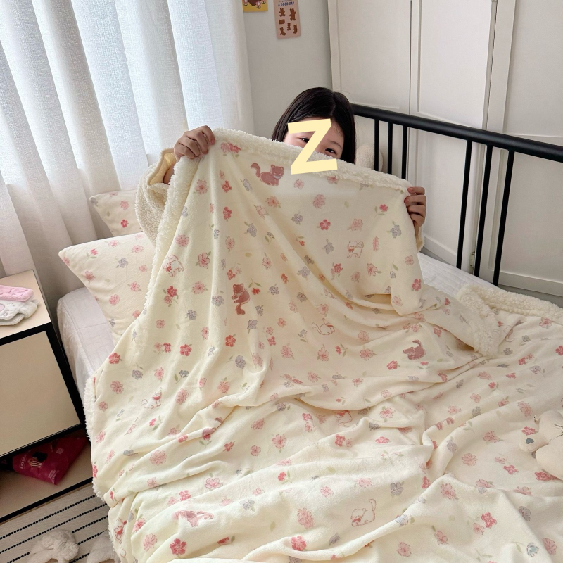 Milk-Lamb sametist pleed, rätik-laadse teki triibudega, geomeetriliste ja multikate mustritega, kõikideks aastaaegadeks, sobib ühiselamusse ja diivanile