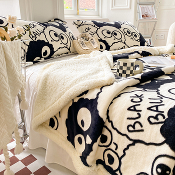 Piima villane pleed veluuriga, 300–500 g, animatsioon-joonistus muster ja taimed, sobib kõikidele aastaaegadele