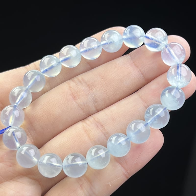 DIY гривна със аквамаринови мъниста – геометрична форма, полирани мъниста, женско бижу