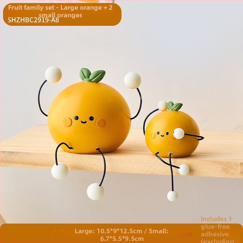 Μικρή διακοσμητική κούκλα από ρητίνη για οικιακό γραφείο — χαρακτική και λεία επεξεργασία, δώρο γενεθλίων