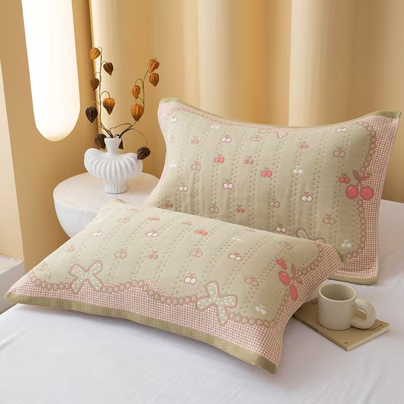 Két darab 100% pamut párnahuzat jacquard szövésű, négy réteg géz