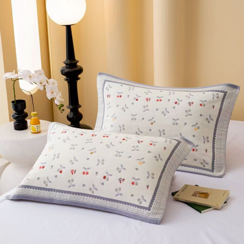 Két darab 100% pamut párnahuzat jacquard szövésű, négy réteg géz