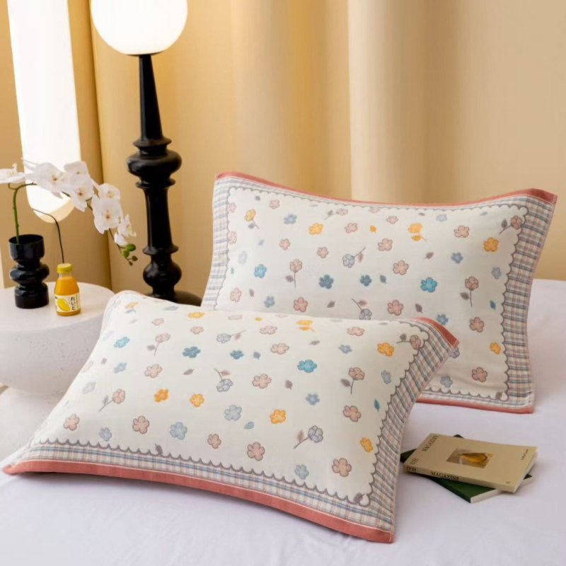 Két darab 100% pamut párnahuzat jacquard szövésű, négy réteg géz