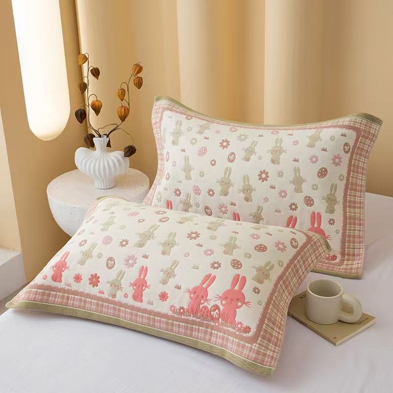 Két darab 100% pamut párnahuzat jacquard szövésű, négy réteg géz