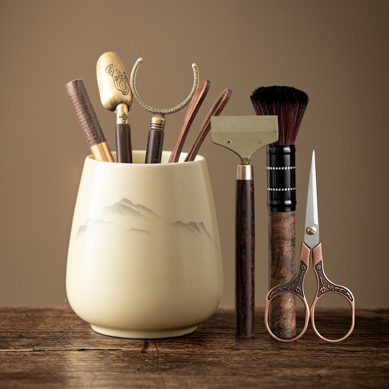 Kuue džentelmeni tee seremonia komplekt — keraamika, uus hiina stiil