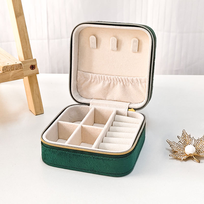 Kutija za nakit od baršuna sa zatvaračem za pohranu naušnica, ogrlice i prstena | Materijal: Lise velvet; Šifra proizvoda: 55562; Brend: Yingda Packaging