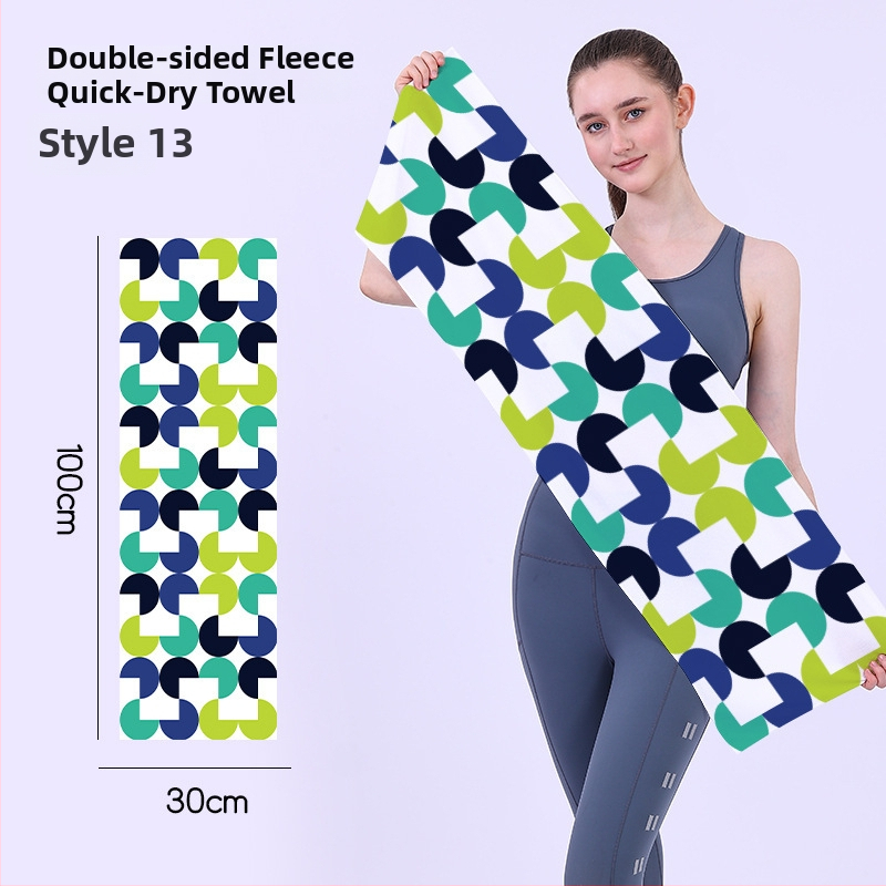 Gyorsan száradó sporttörölköző, kétoldali velúr felület, testreszabható logóval, könnyű (<50 g), nedvszívó