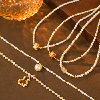 Colier cu perle, design geometric, cupru, lanț cu plăci răsucite, pandantiv din cupru, greutate 10 g