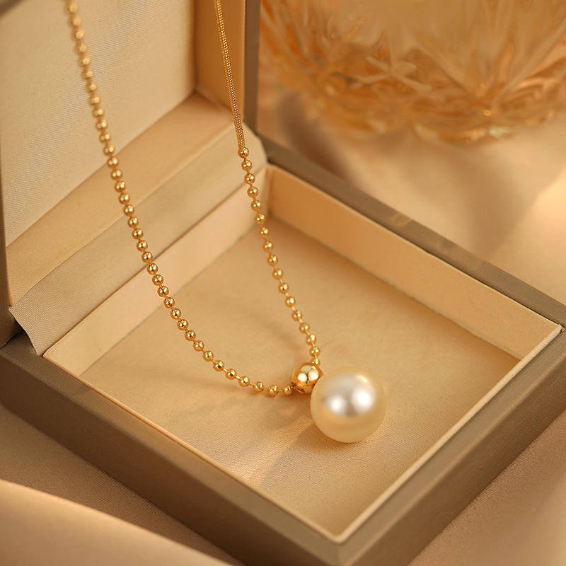 Colier cu perle, design geometric, cupru, lanț cu plăci răsucite, pandantiv din cupru, greutate 10 g