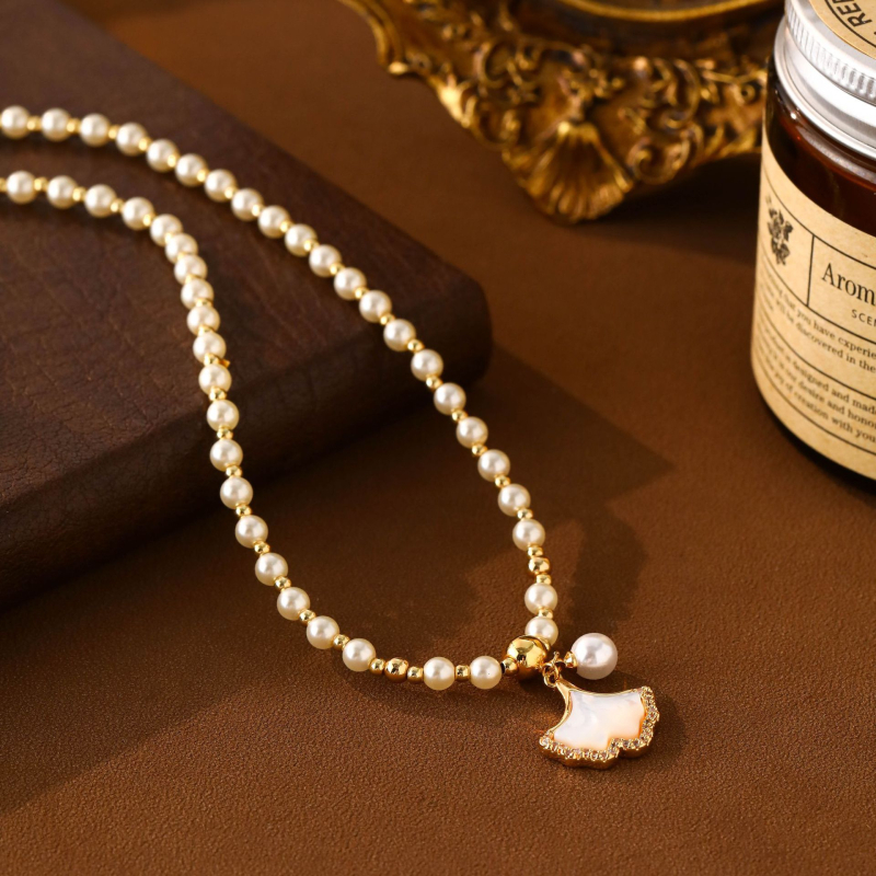 Colier cu perle, design geometric, cupru, lanț cu plăci răsucite, pandantiv din cupru, greutate 10 g