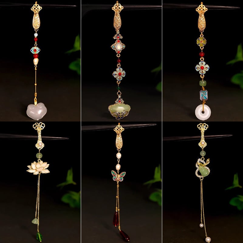 Lydinio segė kinų stiliaus su daugybe formų (širdis, gėlė, mazgas, rombas, geometrijos formos); dekoratyvus dėvėjimas, dviguba funkcija kaip pakabukas.