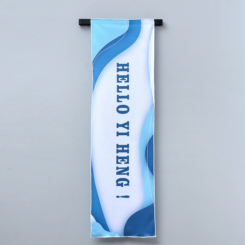 Sporttörölköző, ice-silk, gyors száradás, verejték felszívódása, hűsítő, hordozható