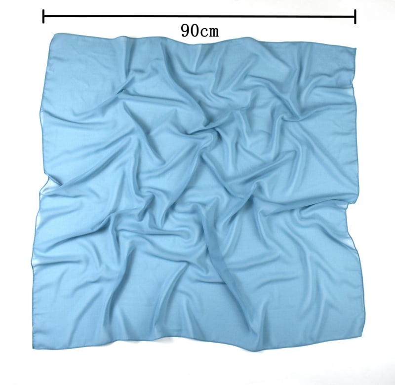 Шал от перлен шифон – квадратен, за всички сезони, с опция за персонализация