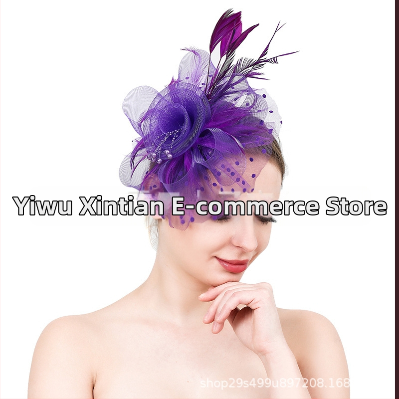 Украса за коса от пера – оригинален дизайн, ръчна изработка, стил с лък, персонализация налична.