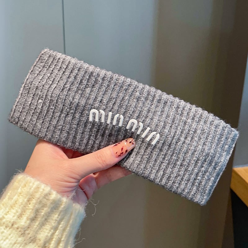 Adītas matu lentes meitenēm - kocku raksts, rudens 2024