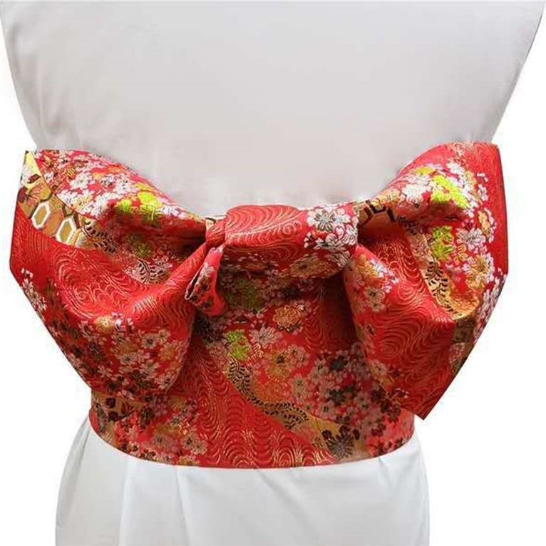 Kimonu za žene u japanskom stilu s reljefnim pojasom i mašnicom za glavu – dodaci za kimono; Materijal: tkanina; Kopča pojasa: pleteni; Način zatvaranja: drugi; Tehnologija obrade: pletene cvijeće