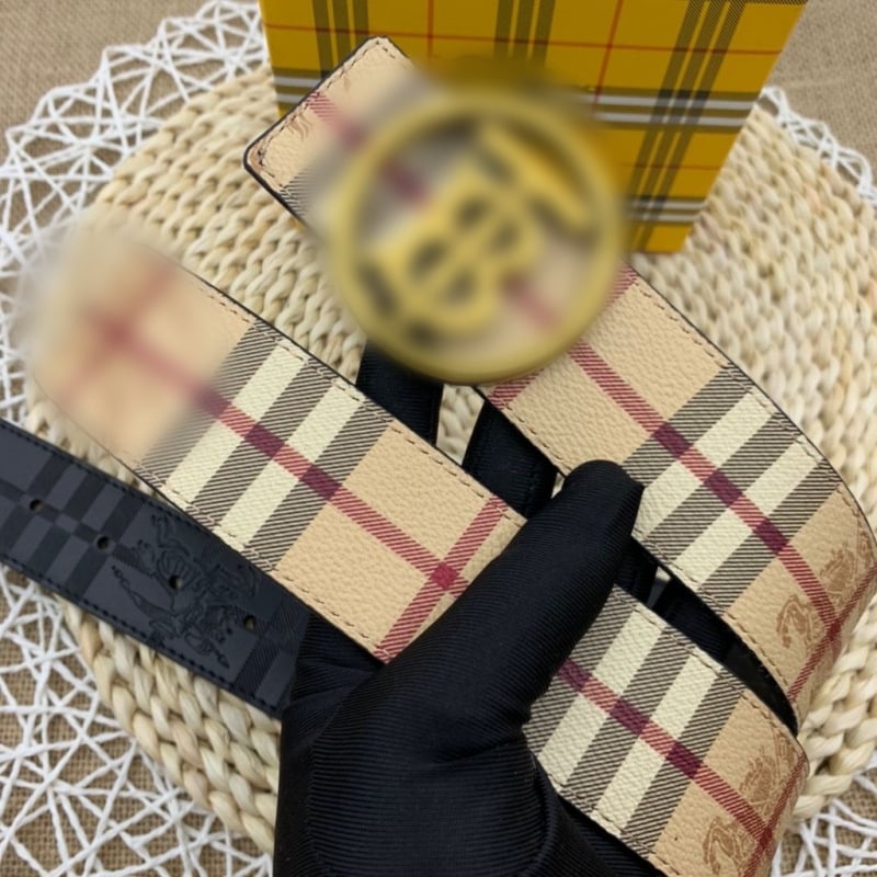 Vyrų diržas – paprastas, kasdieninis klasikinis stilius, plotis 2-4 cm, įspausta split oda, sagtis iš lydinio