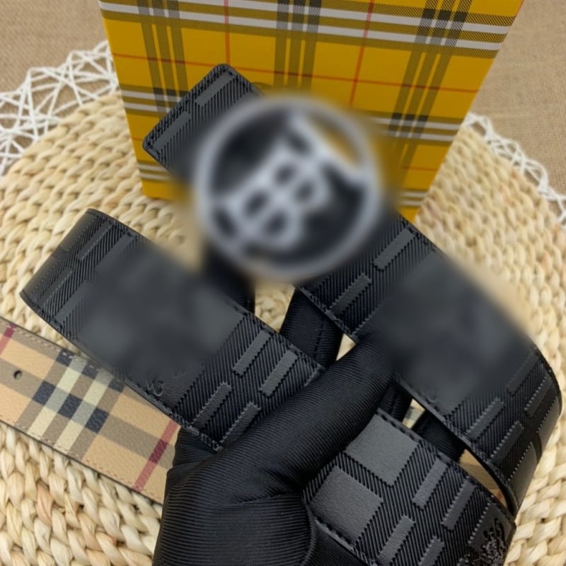 Vyrų diržas – paprastas, kasdieninis klasikinis stilius, plotis 2-4 cm, įspausta split oda, sagtis iš lydinio