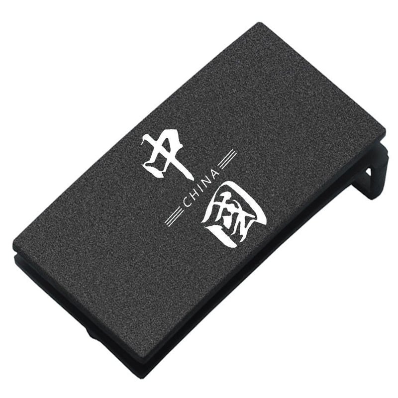 Diržo sagtis su smeigtuku, kasdienis stilius, 2025 m. pavasaris