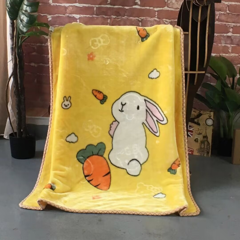 Beebi pilve tekk, keemiline kiud, 200–300 g, kõigile aastaaegadele, kaasaegne minimalistlik stiil