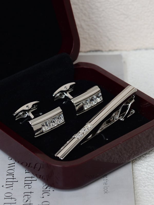 Комплект клип за вратовръзка и маншетни копчета за мъже — сплав, индивидуално опаковано, подарък за сватба или бизнес