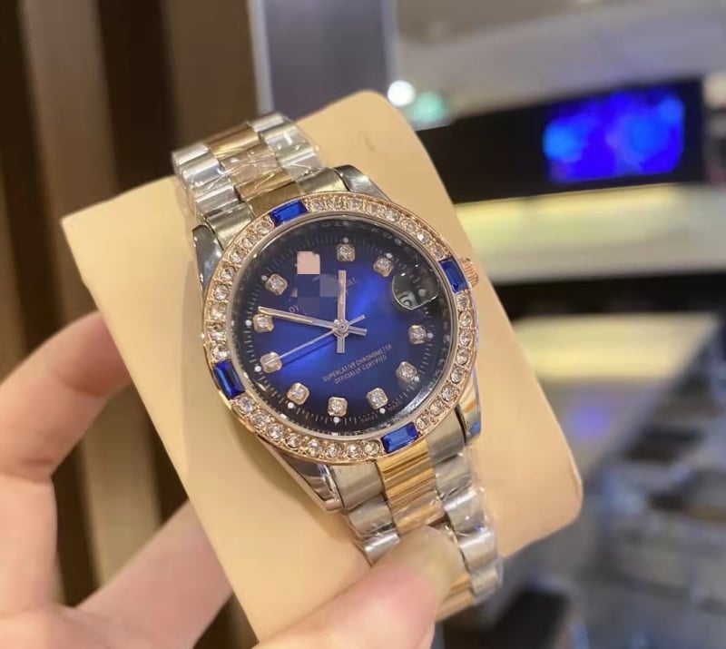 Unisex kvarcinis laikrodis su nerūdijančio plieno riešo juosta, modelis Log, mineralinis stiklas, atsparumas vandeniui 30 m