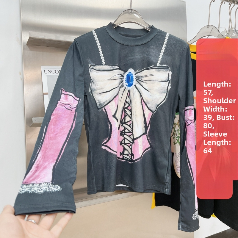 T-krekls ar brīvu piegriezumu, garām piedurknēm, apaļu kaklu un druku (95% kokvilnas)