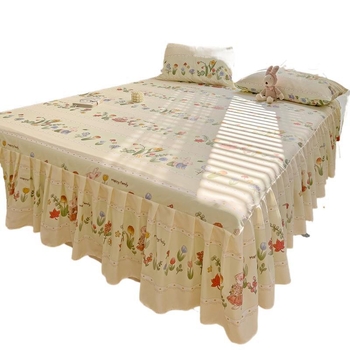 Háromrészes ágytakaró készlet: ágytakaró (szoknya), ágyneműhuzat és matracvédő, virágos mintázat, kémiai rost, sima szövés, reaktív nyomtatás és festés, modern minimalista stílus.