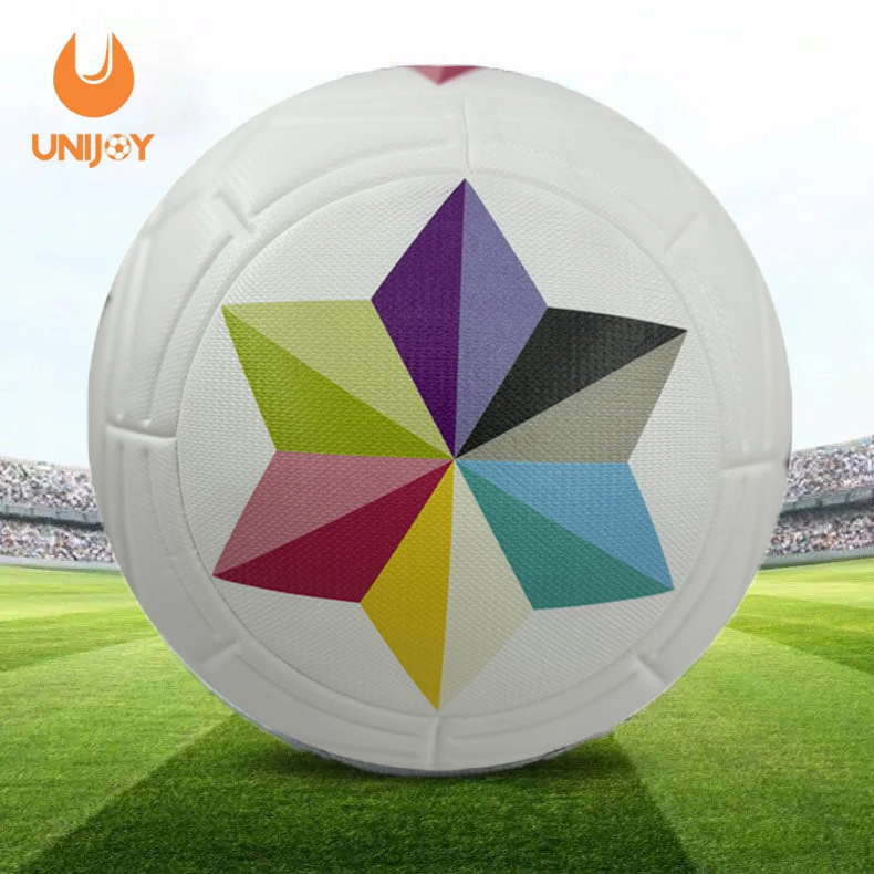 PU materjaliga jalgpall, liimõmblused, logotüübi trükkimine saadaval, kohandamine võimalik, sobib jalgpallile ja jalavõrkpallile