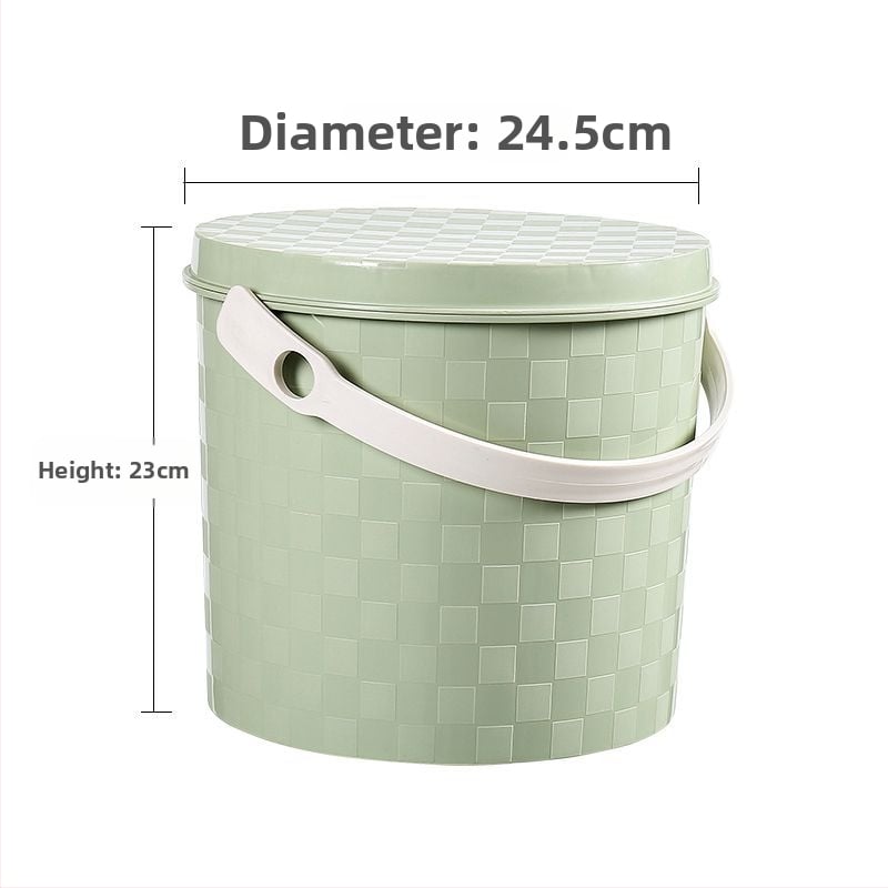 Plastist paksenenud kaasaskantav ämber käepideme ja kaanega koduseks kasutuseks, kalapüügiks, auto pesuks ja hoiustamiseks