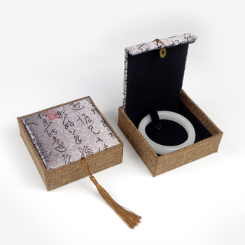 Kutija za nakit s motívom bakrene novčića na lanenom uzorku, papir/karton konstrukcija, karton pakiranje