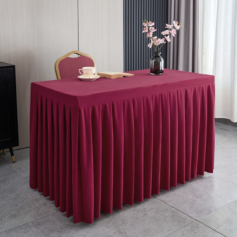 Φούστα τραπεζιού για αίθουσα συνεδριάσεων από ολλανδικό βελούδο, ορθογώνιο σχήμα, ξενοδοχειακό στυλ
