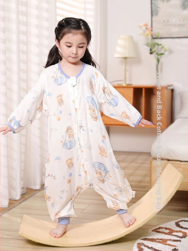 Vaikų miego maišelis iš bambuko pluošto; lengvas vasaros modelis; trilypė konstrukcija (audinys, pamušalas, užpildas) iš bambuko pluošto; nailoninis užtrauktukas; drėgmės valdymas; tinkamas kūdikiams ir vaikams (0–6 m.)