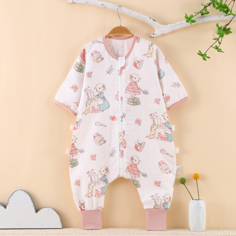 Vaikų miego maišelis iš bambuko pluošto; lengvas vasaros modelis; trilypė konstrukcija (audinys, pamušalas, užpildas) iš bambuko pluošto; nailoninis užtrauktukas; drėgmės valdymas; tinkamas kūdikiams ir vaikams (0–6 m.)