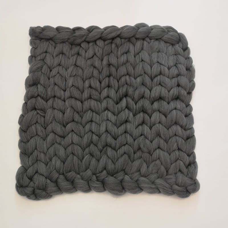 Tekk – triibuline, kaasaegne minimalistlik stiil (Polüester; Triibud; Kaasaegne minimalistlik stiil; Talv; Kaal alla 300 g)