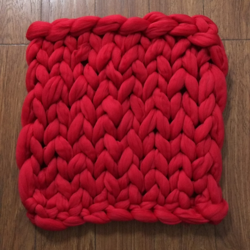 Tekk – triibuline, kaasaegne minimalistlik stiil (Polüester; Triibud; Kaasaegne minimalistlik stiil; Talv; Kaal alla 300 g)