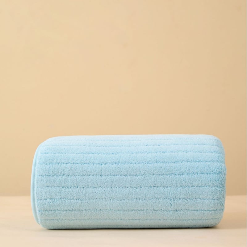 Koralinės fliso rankšluostis dovanų dėžutėje | Logotipo spausdinimas galimas | Svoris 200 g+ | Paprasta audimo | Aukštas sugeriamumas