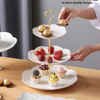 Vaisių ir desertų demonstravimo stovas - metalo konstrukcija, paprastas stilius, aukšta kokybė