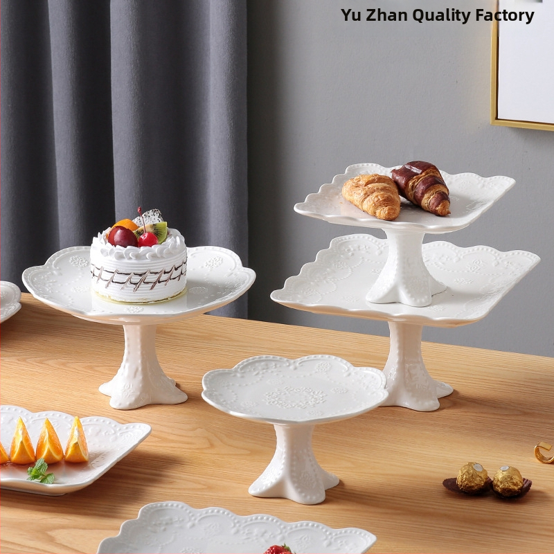 Vaisių ir desertų demonstravimo stovas - metalo konstrukcija, paprastas stilius, aukšta kokybė