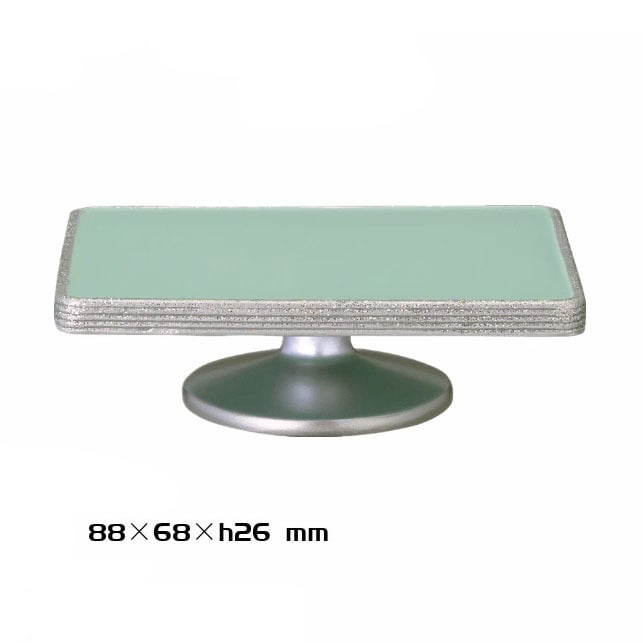 Sveķu Ziemassvētku figūras dekorācijām – Ziemassvētku vecītis, ragainā sānija un sniegavīrs | Materiāls: sveķi; Zīmols: Qingheng crafts