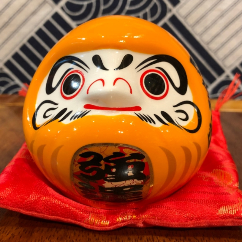 Keraminė Dharma kiaušinio piniginė — balta porcelėna, Damo stilius, interjerui sushi restorano